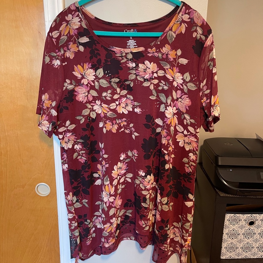 Croft & Barrow Top